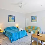Breakaway - Bright And Breezy Studio With Communal Pool, Near Agnes Water Main Beach