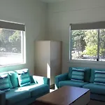 Mango Tree Motel
