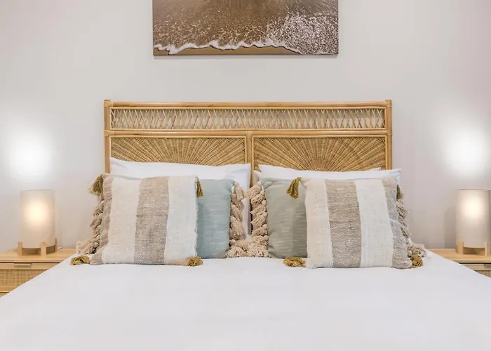 Malo - Three-Bedroom Beachside Escape In Agnes Water, With Heated Communal Pool