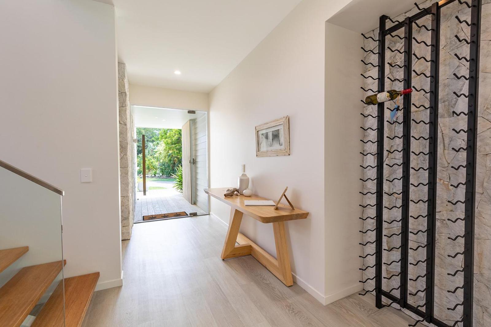 Ocean House - 4 Bedroom With Media & Private Pool - 100m To *