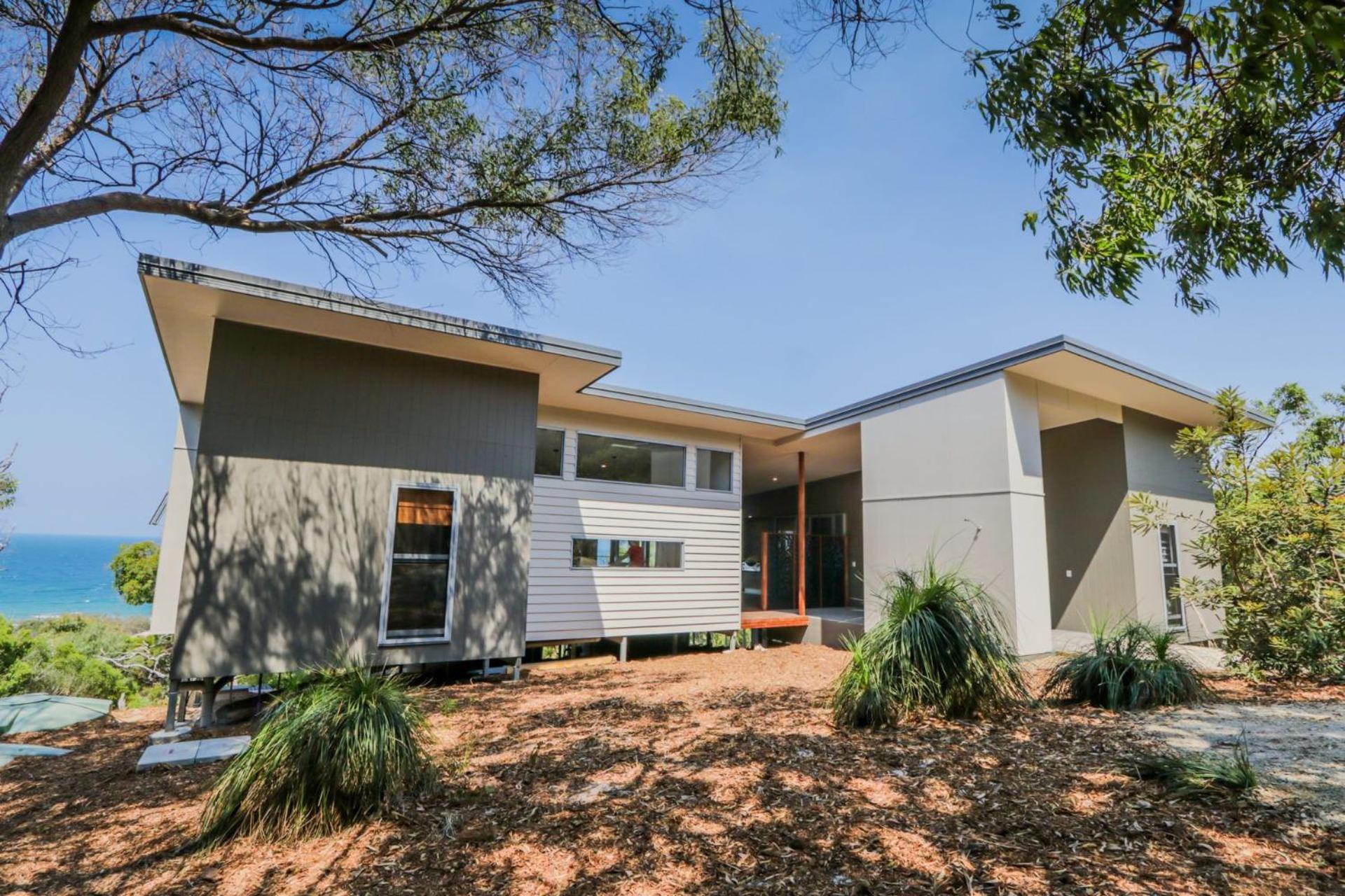 Corymbia House - Sunrise At 1770