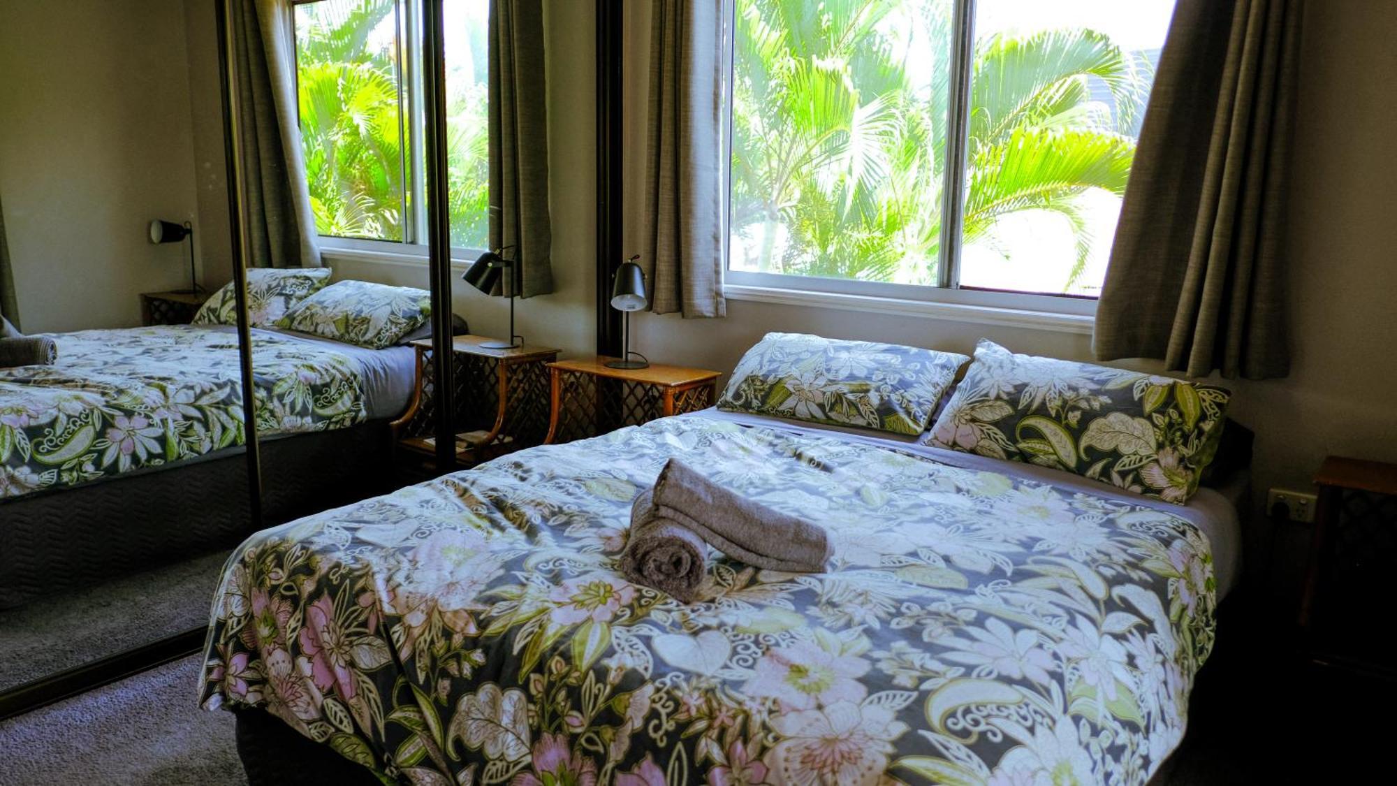 Hostel Backpackers At 1770