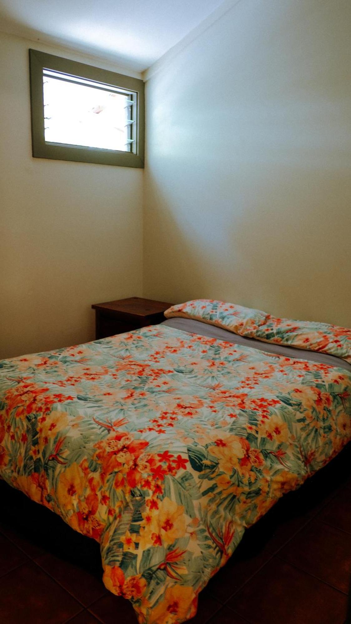 Backpackers At 1770 Hostel *