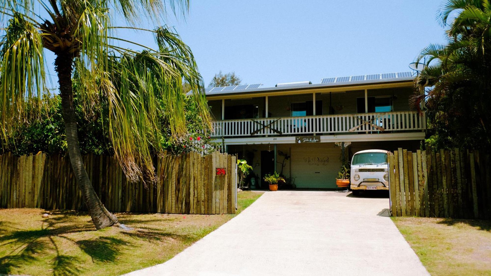 Hostel Backpackers At 1770