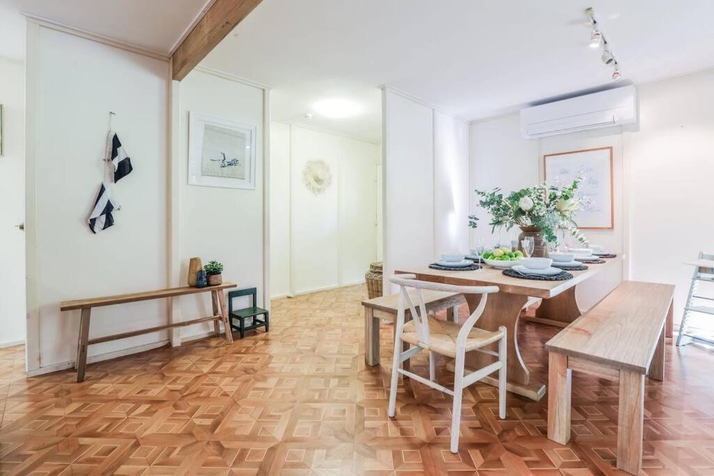 Banksia House - On Main Beach, Holiday home Agnes Water
