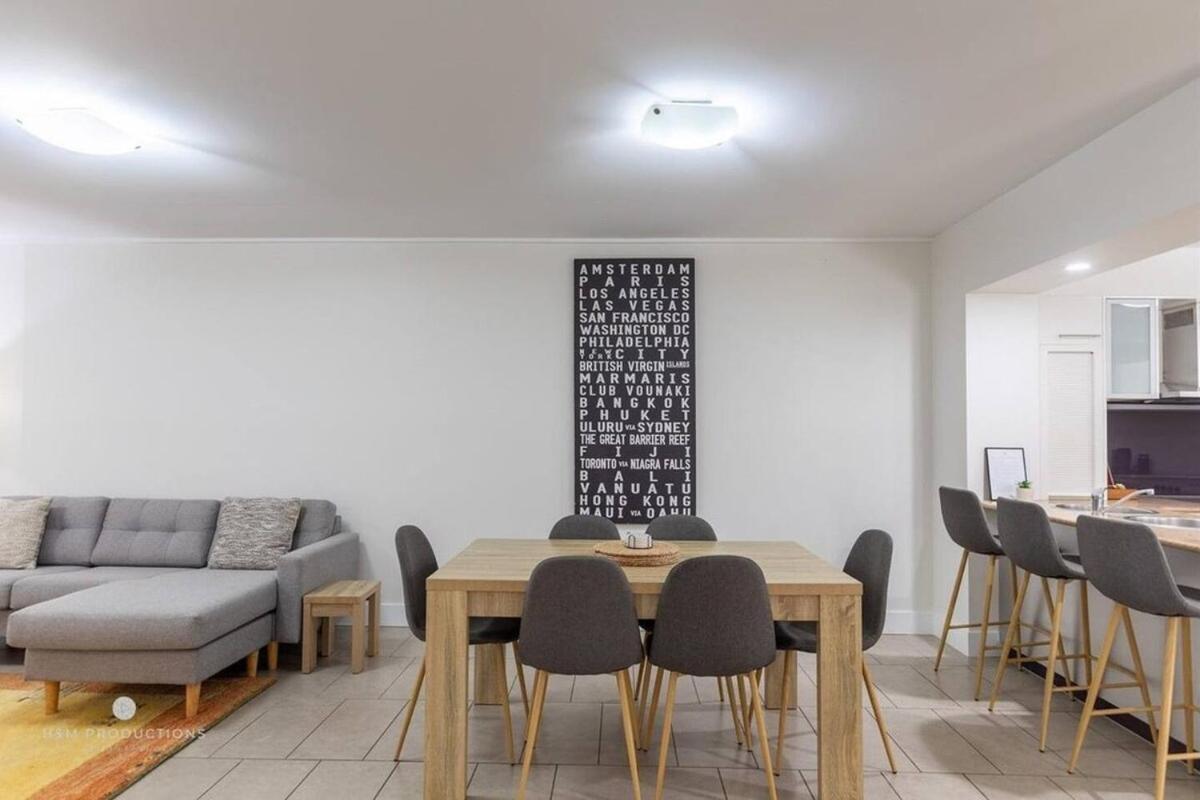 Beaches Retreat - 3 Bedroom W Pool - 5 Min To