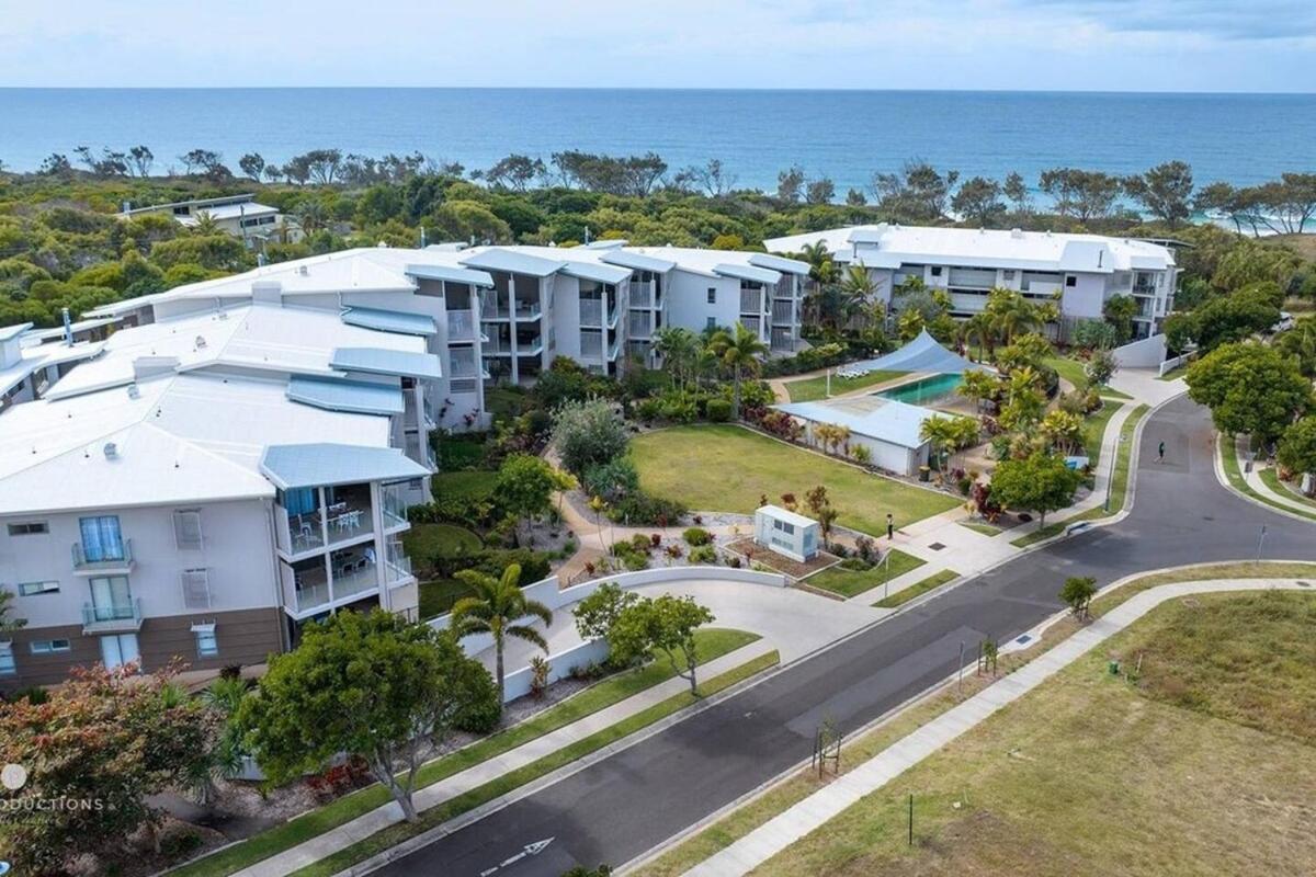 Beaches Retreat - 3 Bedroom W Pool - 5 Min To *