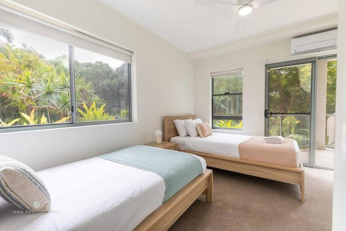 Beaches Retreat - 3 Bedroom W Pool - 5 Min To