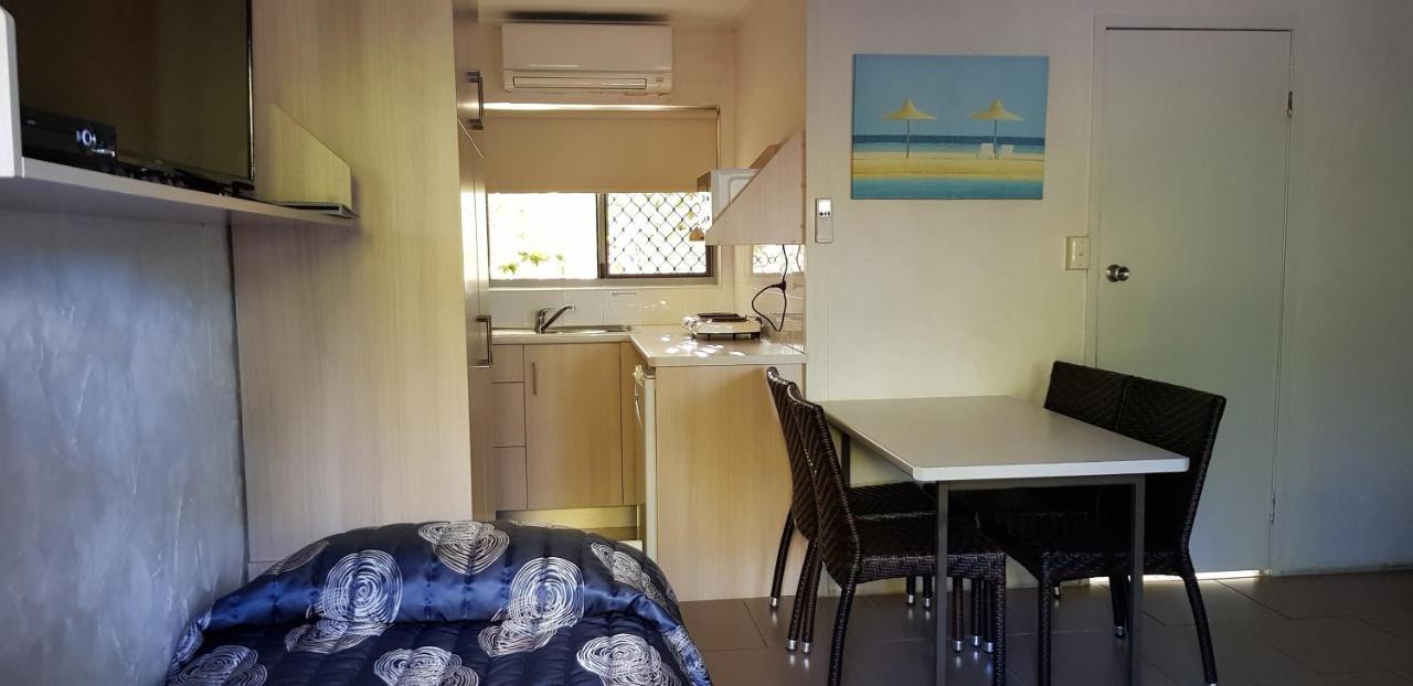 Mango Tree Motel 3*