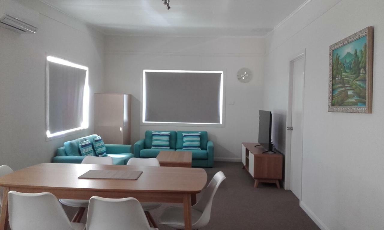 Mango Tree Motel 3*