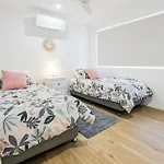 Beach Wood Holiday Home