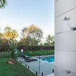 The Dune - 4 Bedroom With Private Pool - 100M To Beach
