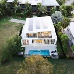 The Dune - 4 Bedroom With Private Pool - 100M To Beach