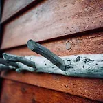 Ocean & Earth Cottage - Pay 3 Stay 4 Nights In Feb