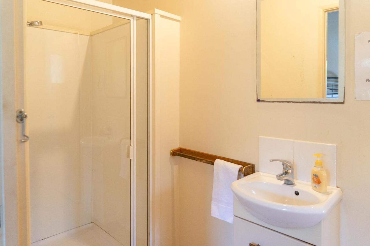 Hostel 1770 Southern Cross Travellers Retreat