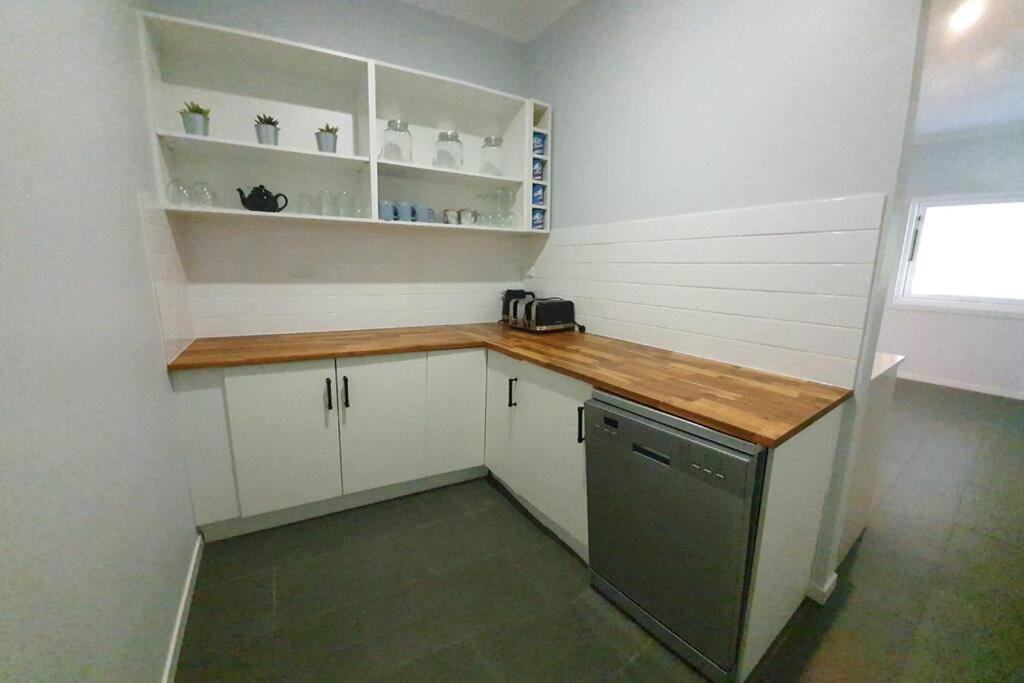 Offshore House On Acreage Holiday home Agnes Water