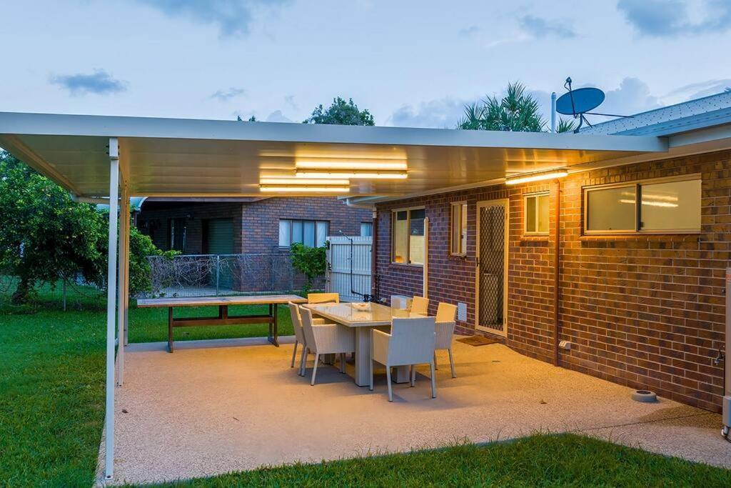 Bella Rose House - 3 Bedroom - 5min To Holiday home