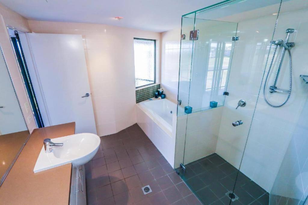 Loka Santi 12 - Penthouse For Two With Sea View Apartment