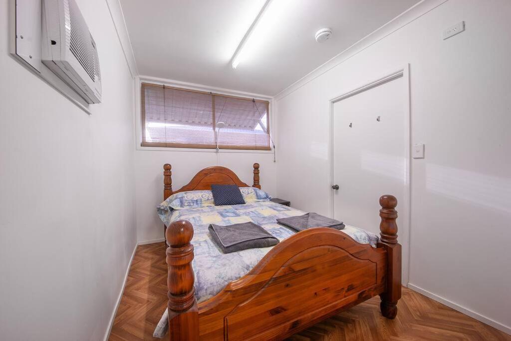 Kangaroo - Entire Cabin, 5mins To The Agnes Water