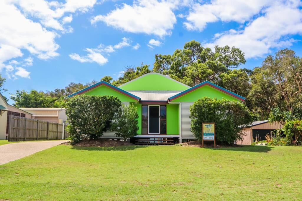 Holiday home Mcleods - Three-Bedroom, Pet-Friendly Coastal Escape In Central Agnes Water Agnes Water