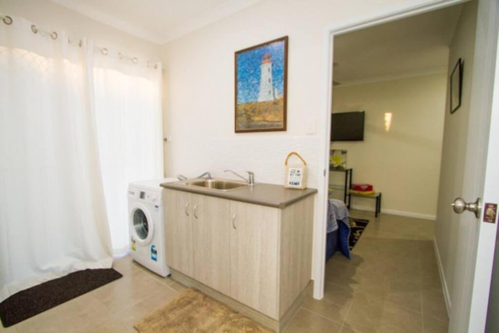 Seas The Day - Pet-friendly House In