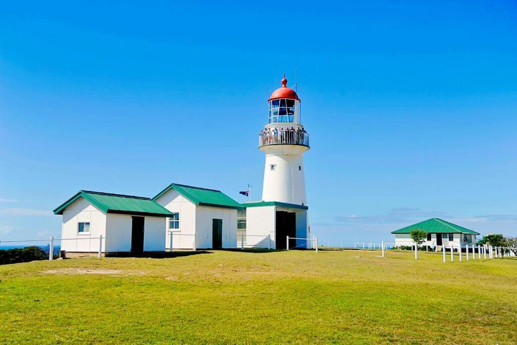 Mcleods - Three-Bedroom, Pet-Friendly Coastal Escape In Central Agnes Water Agnes Water