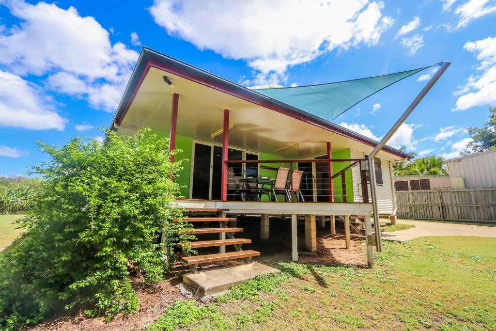 Holiday home Mcleods - Three-Bedroom, Pet-Friendly Coastal Escape In Central Agnes Water Agnes Water