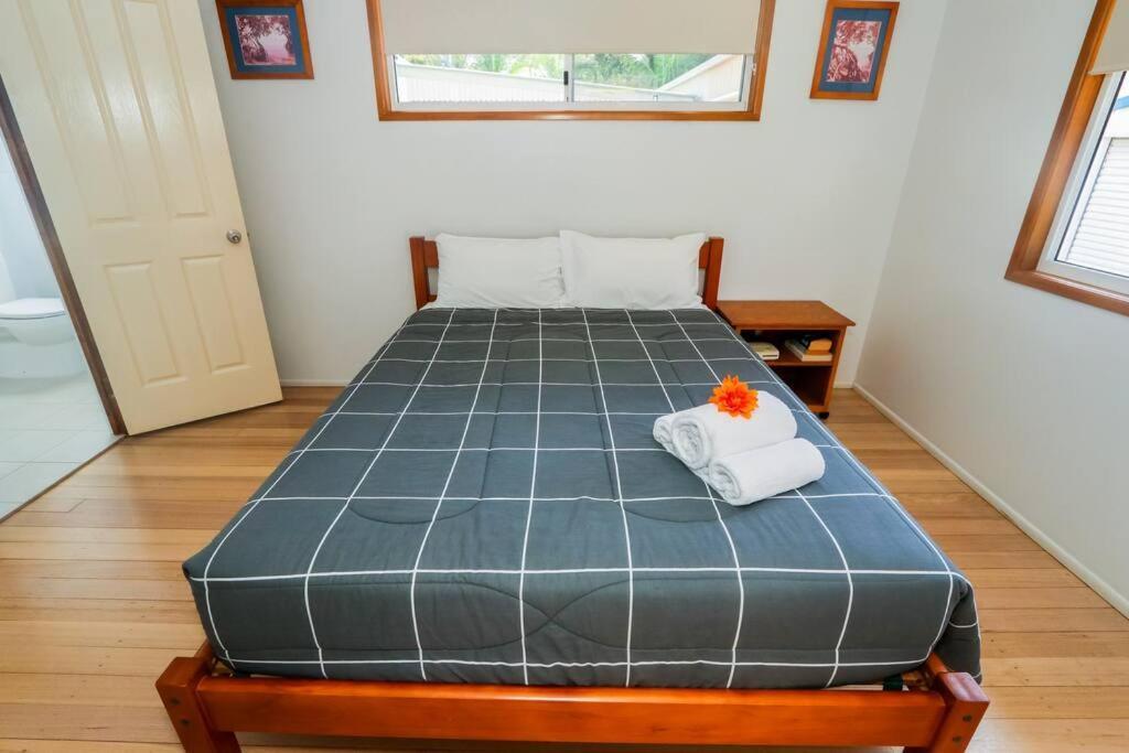 Mcleods - Three-Bedroom, Pet-Friendly Coastal Escape In Central Agnes Water