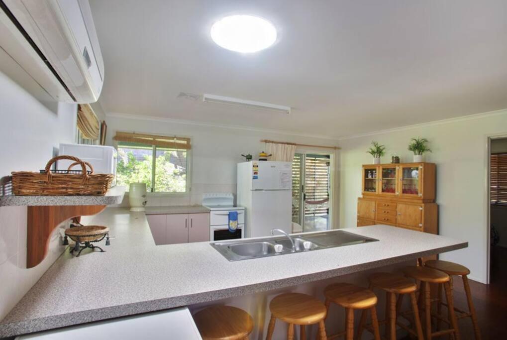 On Agnes Time - Large, 3-bedroom, Coastal In Agnes Water, Short Walk To Stunning Main Holiday home Agnes Water