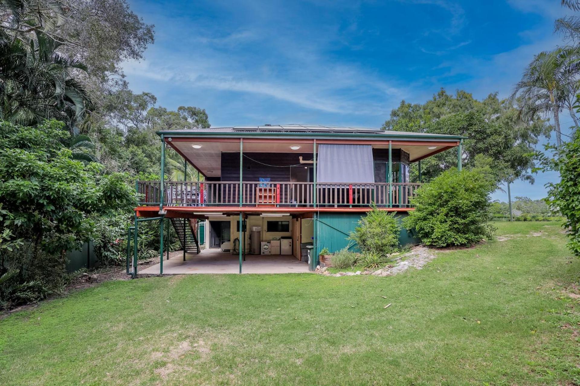 Holiday home Merindah - Four-bedroom Modern Pet-friendly In