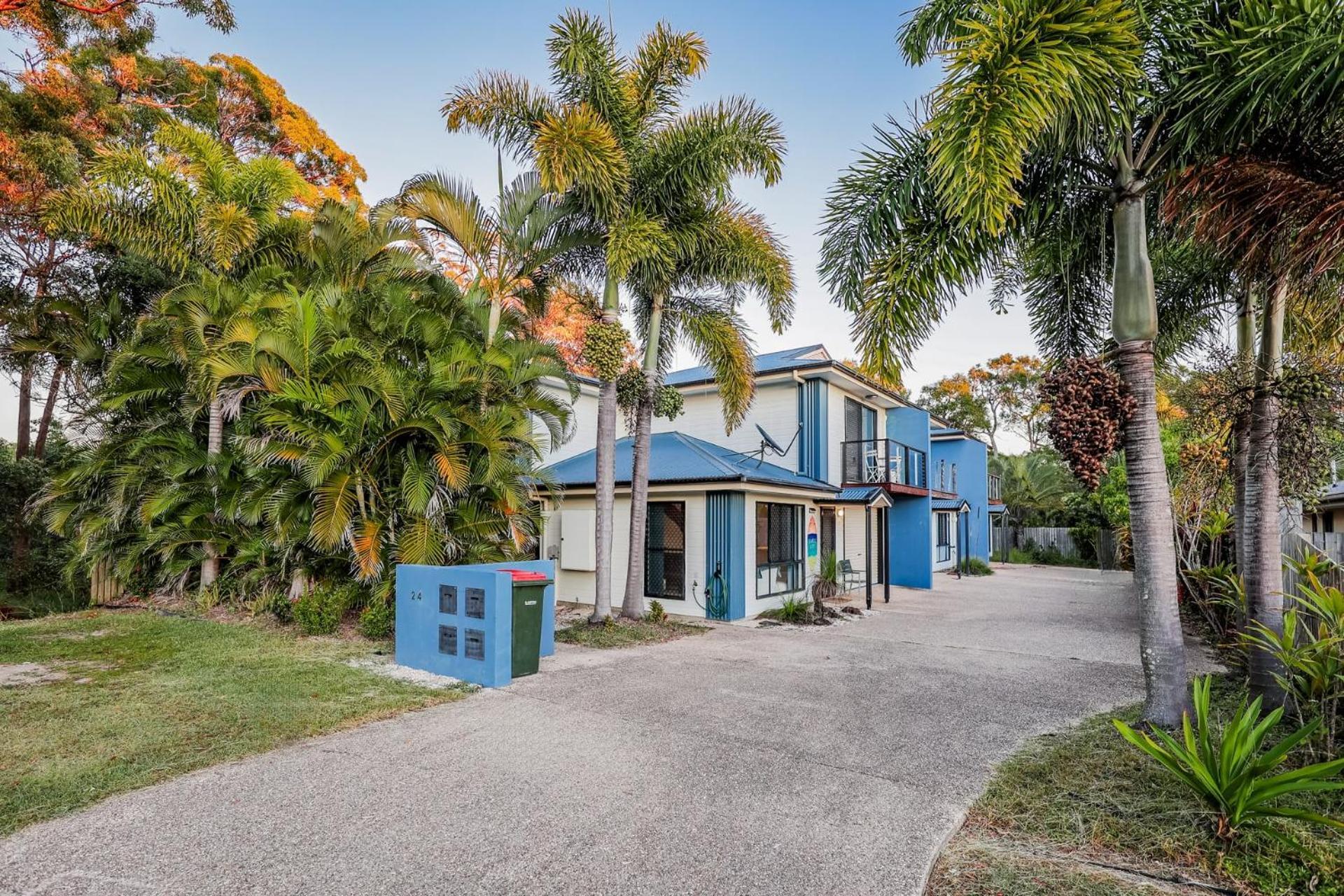 Holiday home Swell Life - Spacious 3-bedroom Retreat In *
