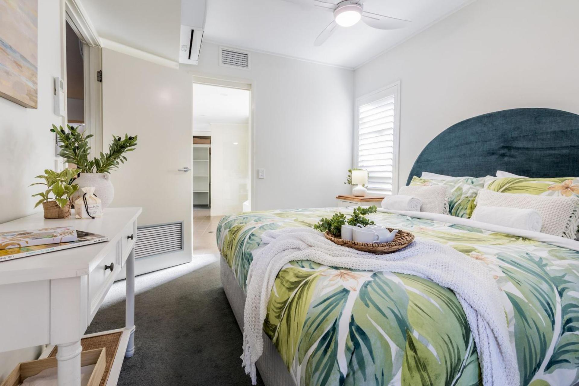 Apartment Pavillions 400