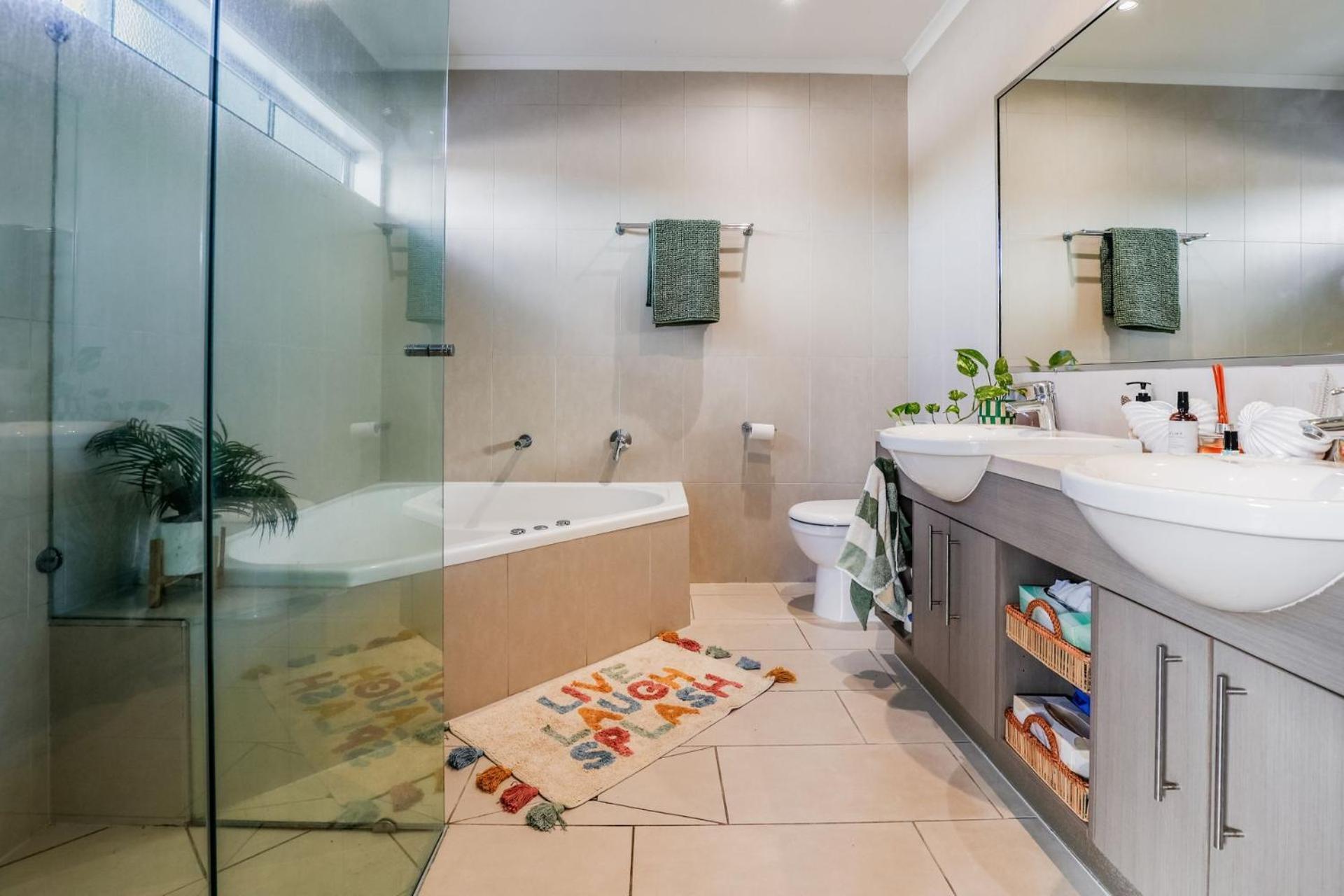The Peace Pod Apartment *