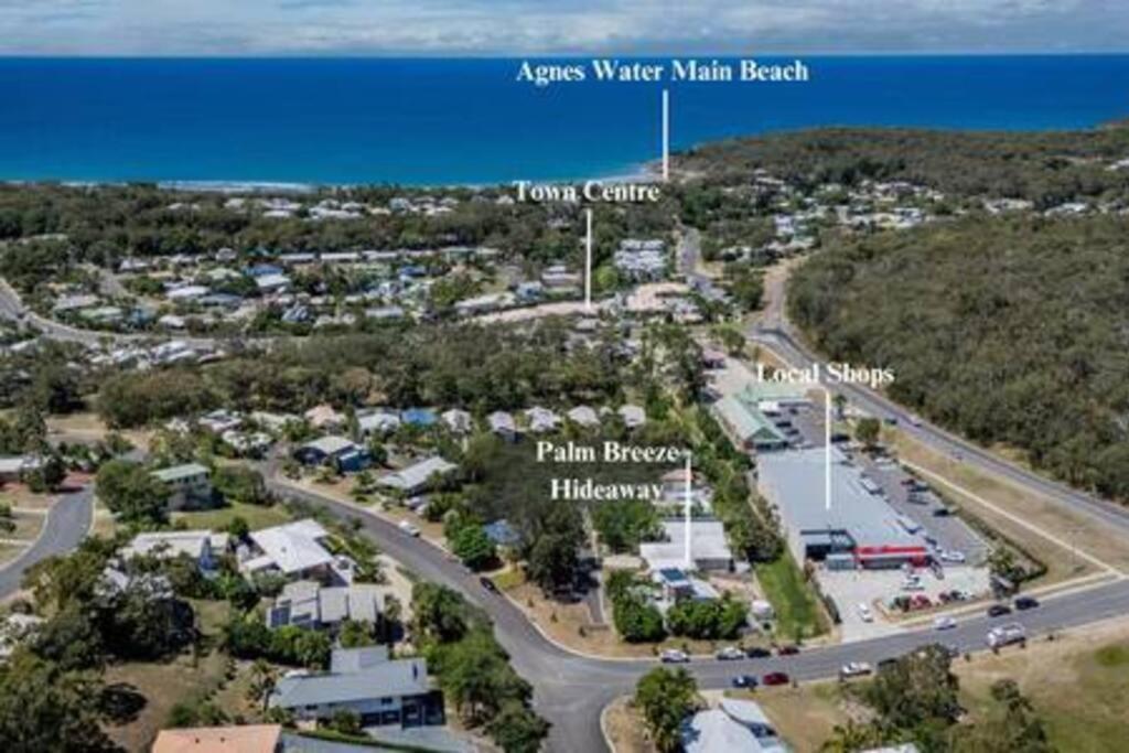 Palm Breeze Hideaway 3 Bedroom - 1 Min To Shops Holiday home