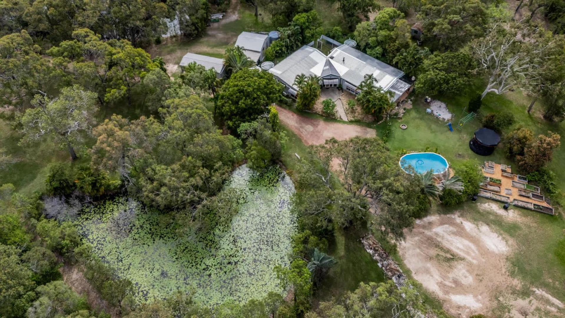 Dragon - Large Pet-friendly With Pool & Beautiful Bushland In Holiday home Agnes Water