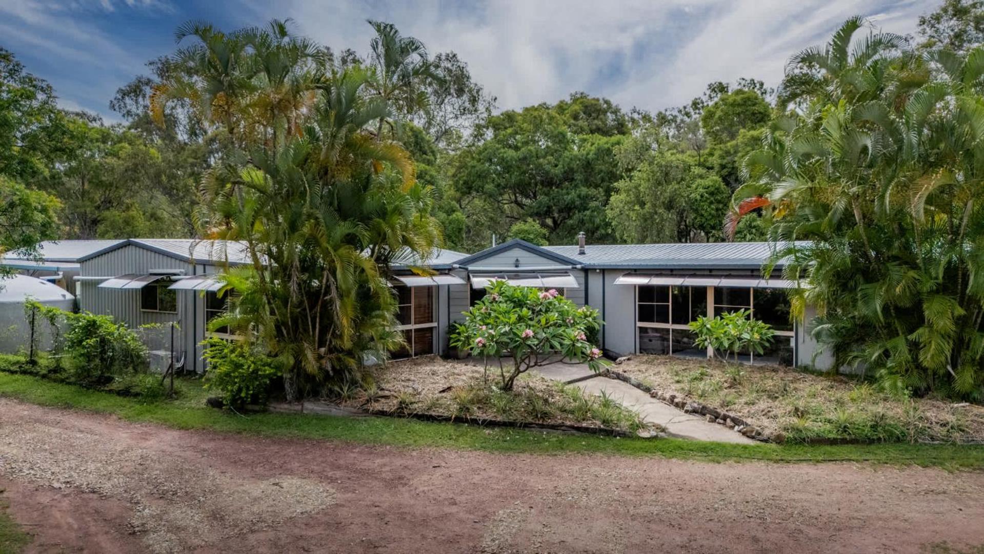 Dragon - Large Pet-friendly With Pool & Beautiful Bushland In * Agnes Water