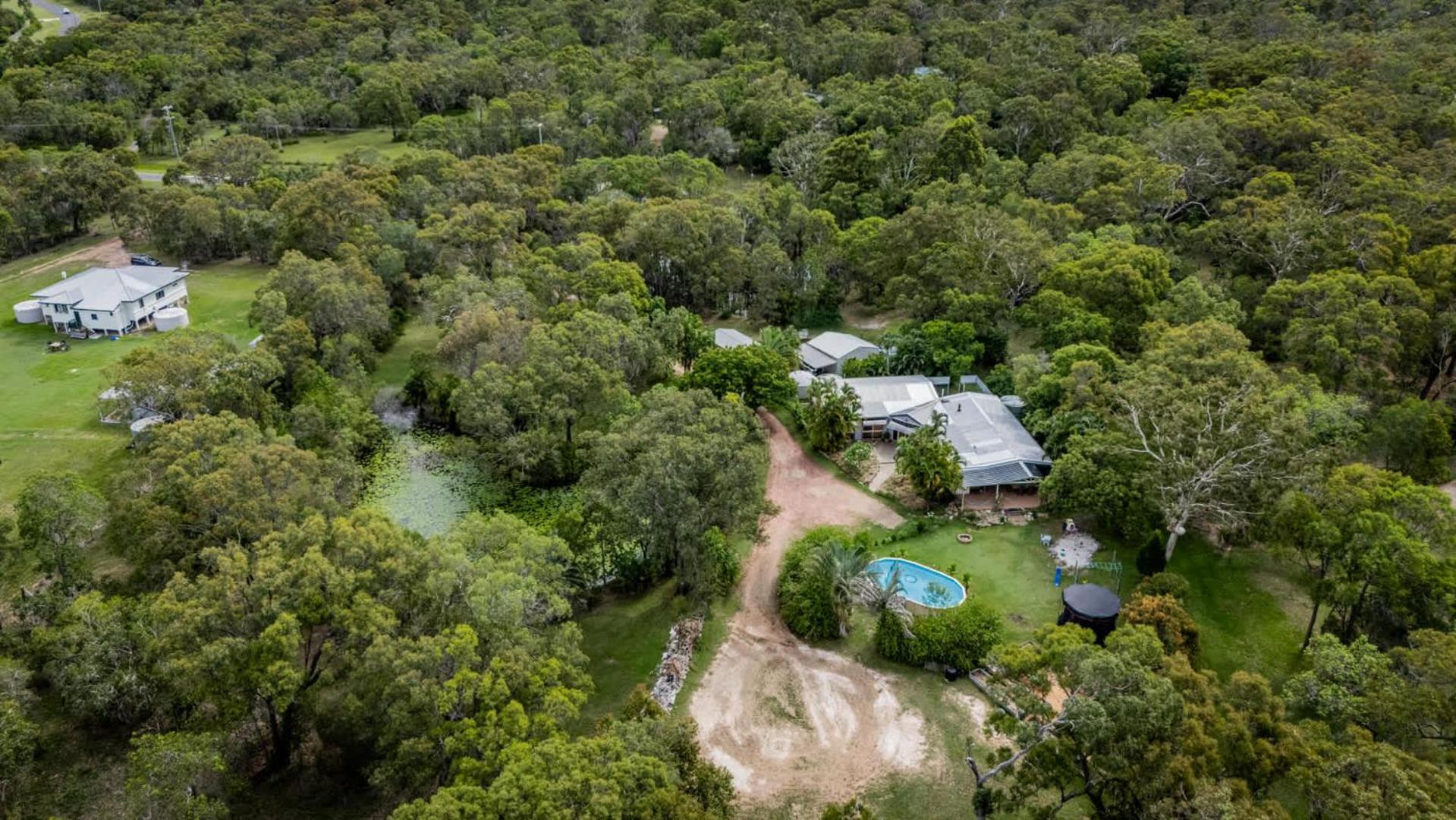 Holiday home Dragon - Large Pet-friendly With Pool & Beautiful Bushland In