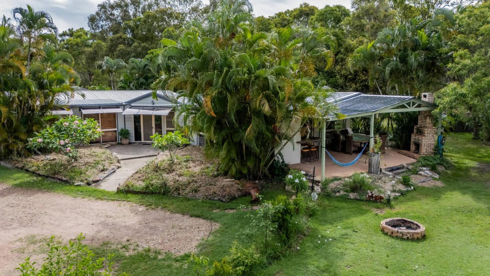 Dragon - Large Pet-friendly With Pool & Beautiful Bushland In Holiday home Agnes Water