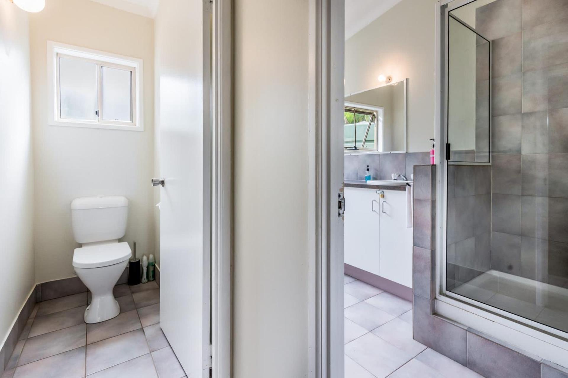 Dragon - Large Pet-friendly With Pool & Beautiful Bushland In Holiday home Agnes Water