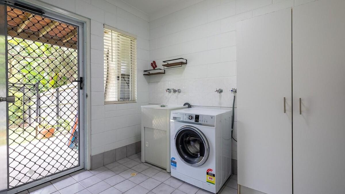 Agnes Break - 3 Bedroom, 2 Bath, 400m To Holiday home *