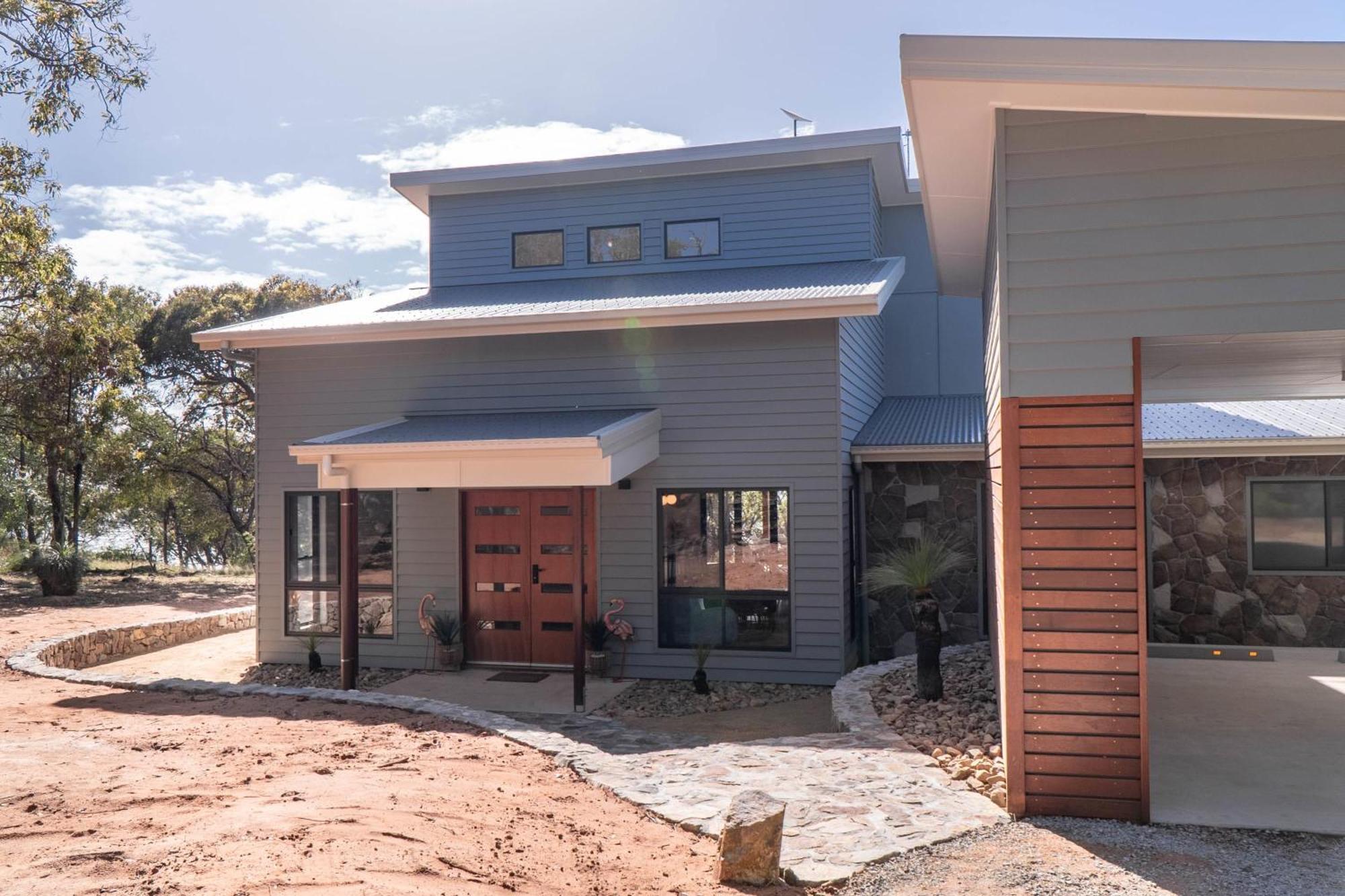 Holiday home Alkira Ridge - Sunrise At 1770 Agnes Water