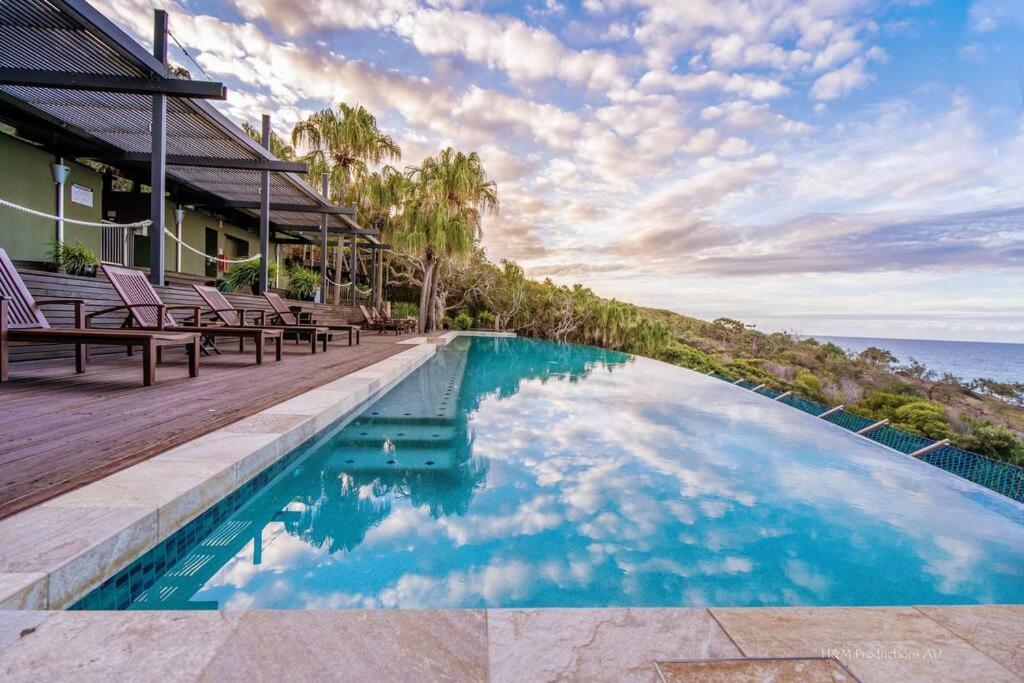 The Sunrise Surfhouse - Sunrise At 1770 Holiday home