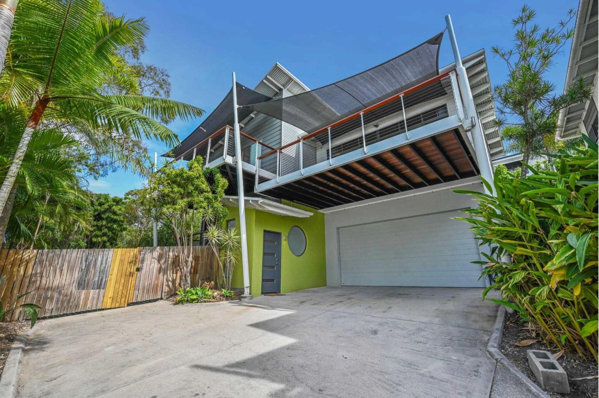 Paradise Palms - Apartment