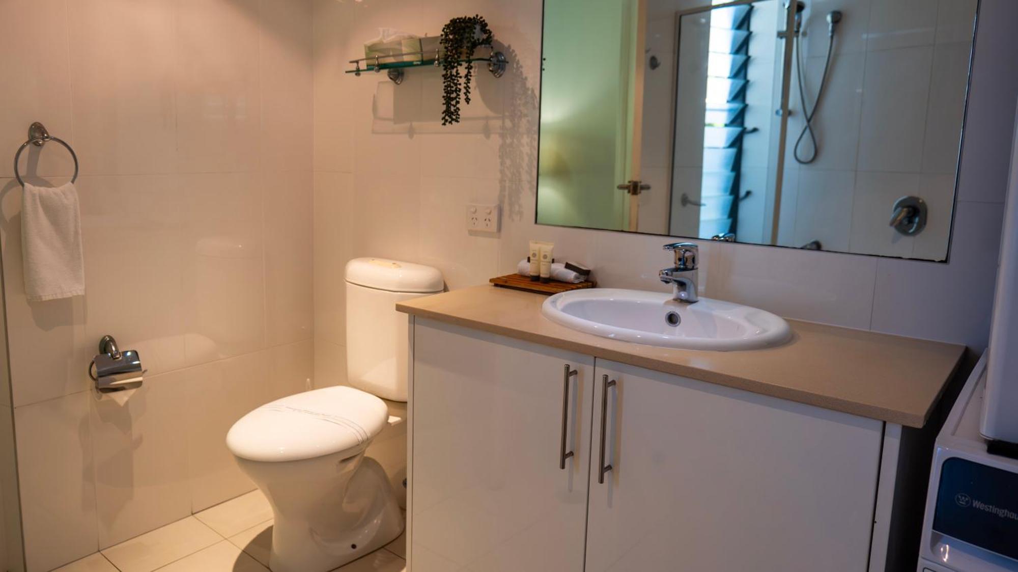 Club Aparthotel 4*