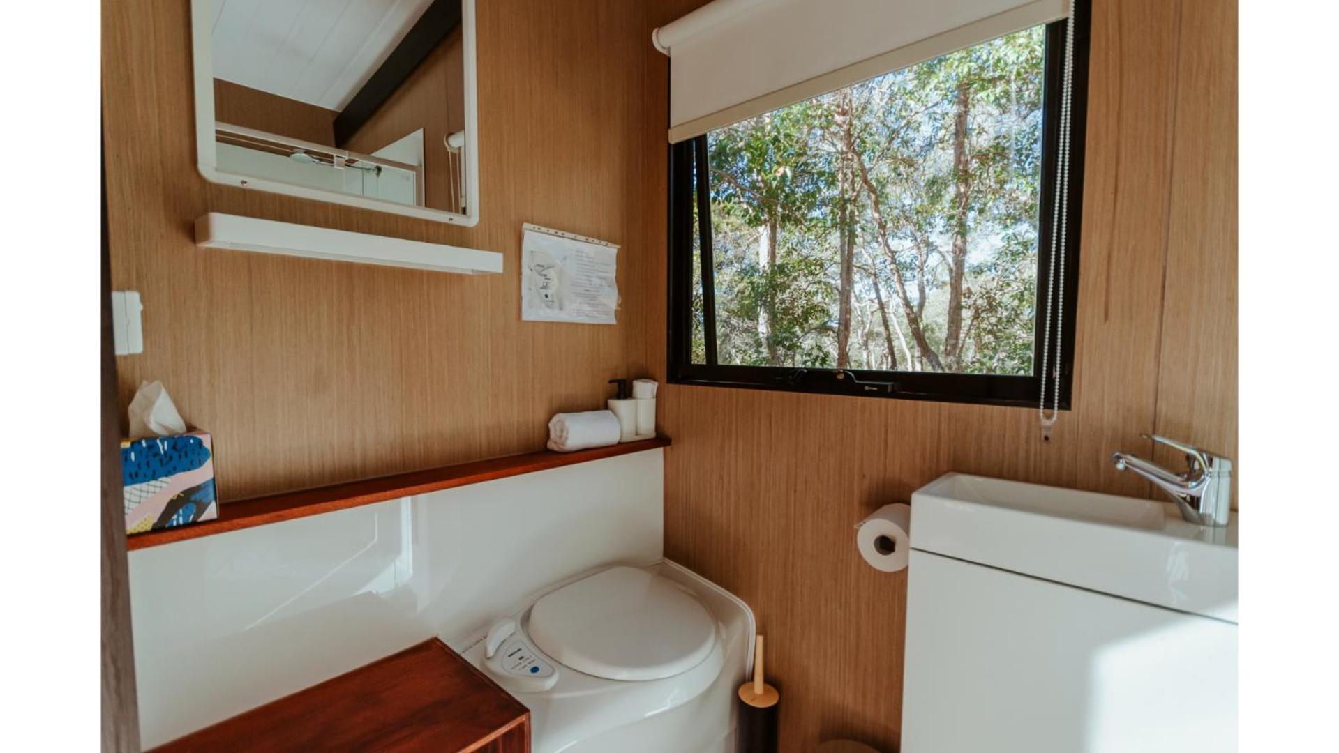 Holiday home Wildlife Haven By Tiny Away