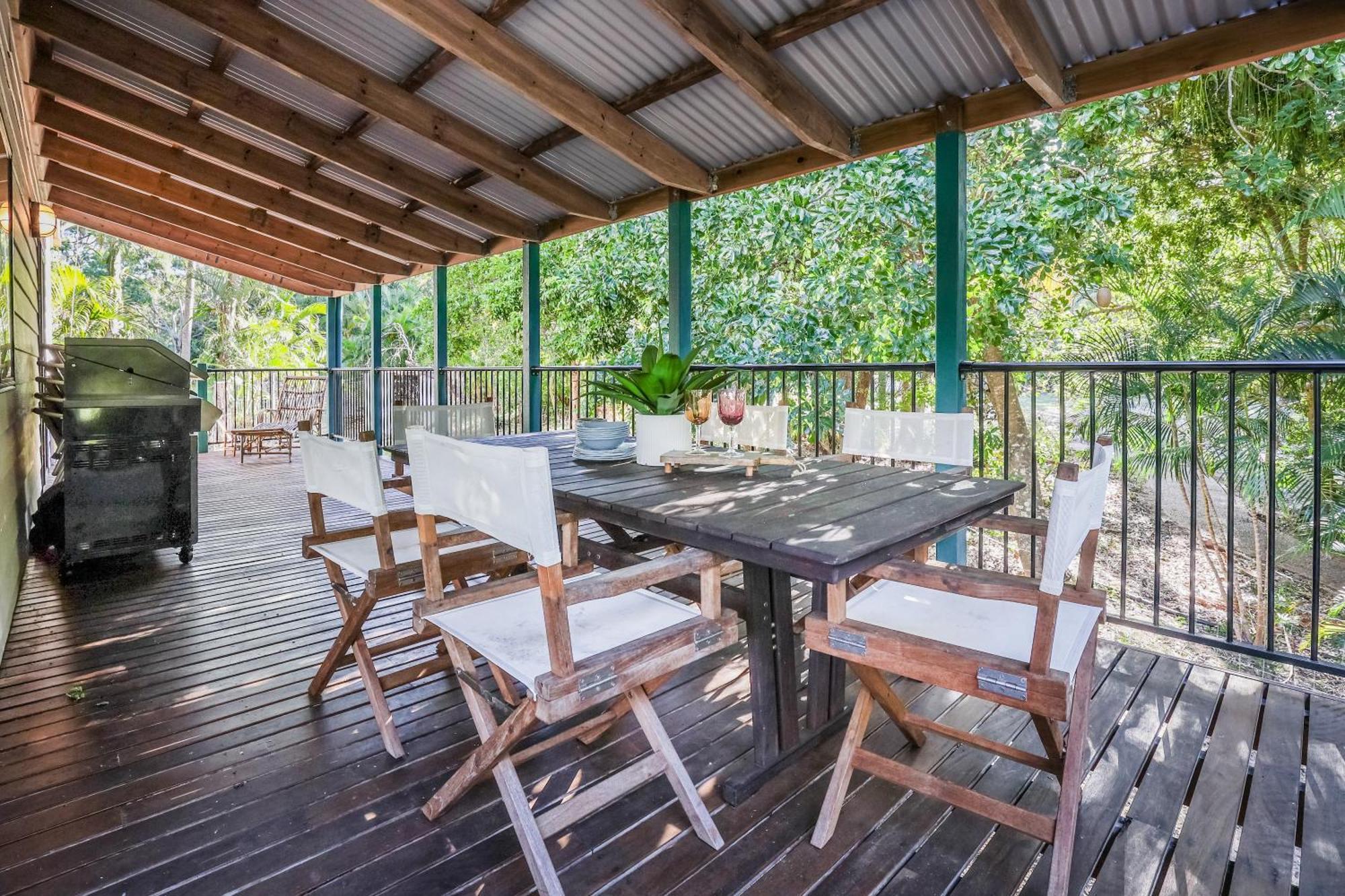Banksia House - On Main Beach, Holiday home