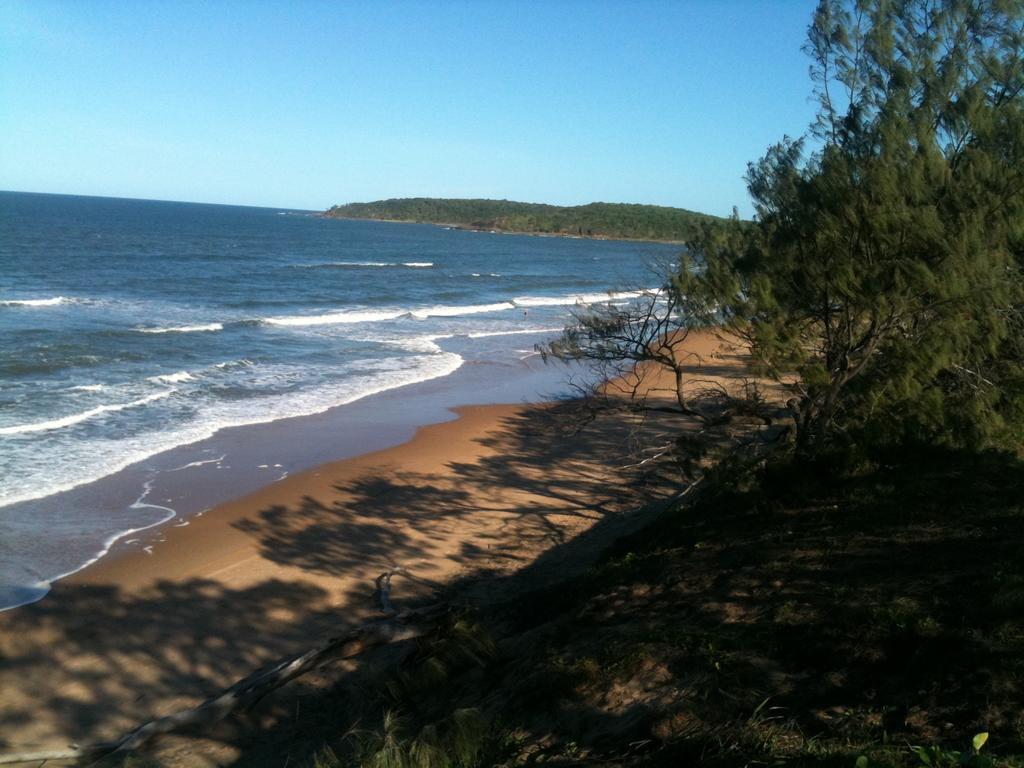 Breakers At Agnes Apartment