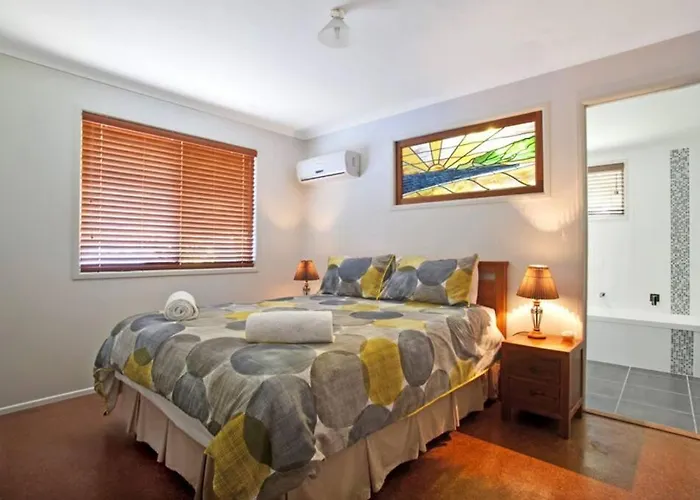 On Agnes Time - Large, 3-Bedroom, Coastal Home In Central Agnes Water, Short Walk To Stunning Main Beach