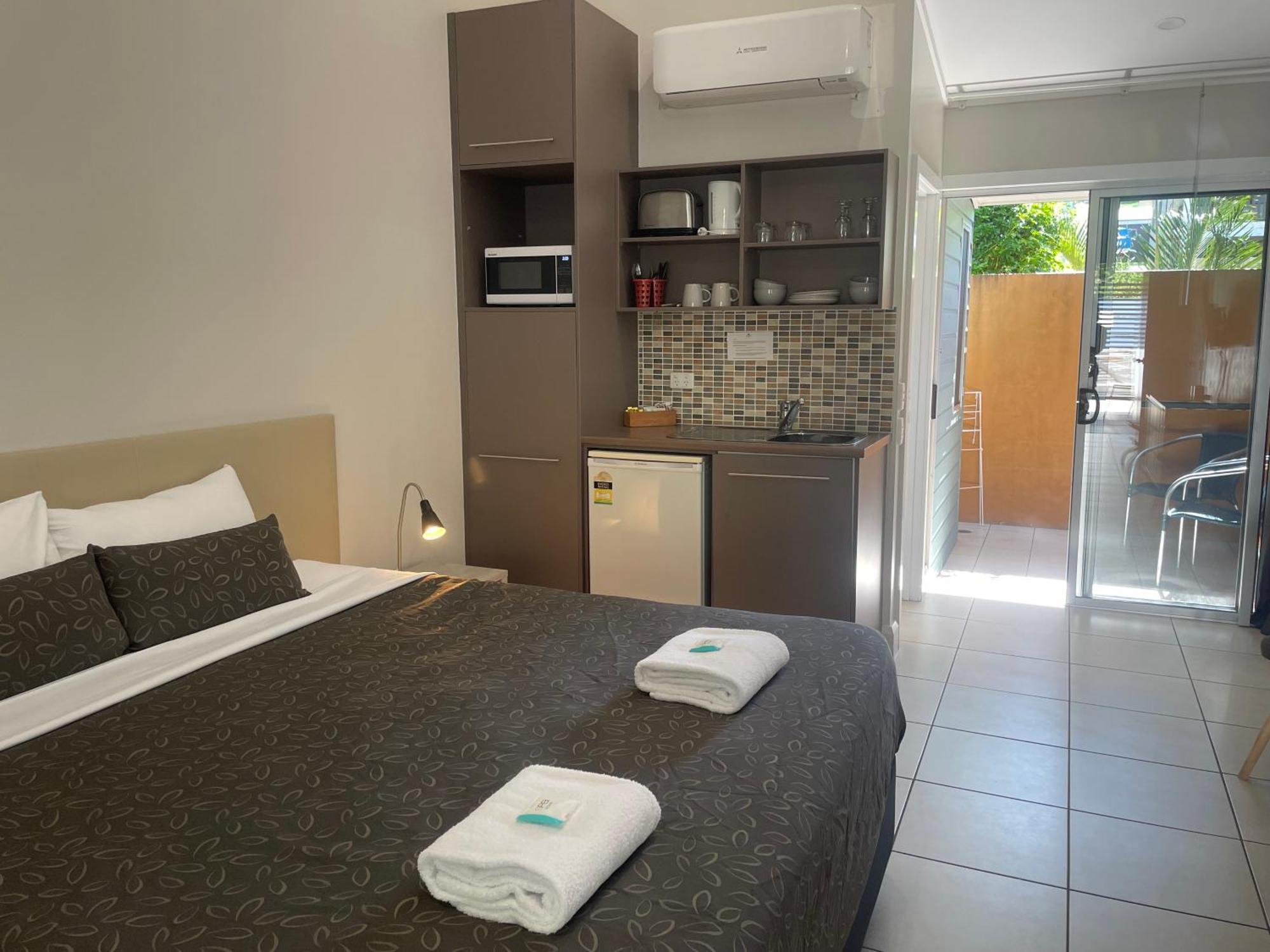 Aparthotel Sandcastles 1770 &
