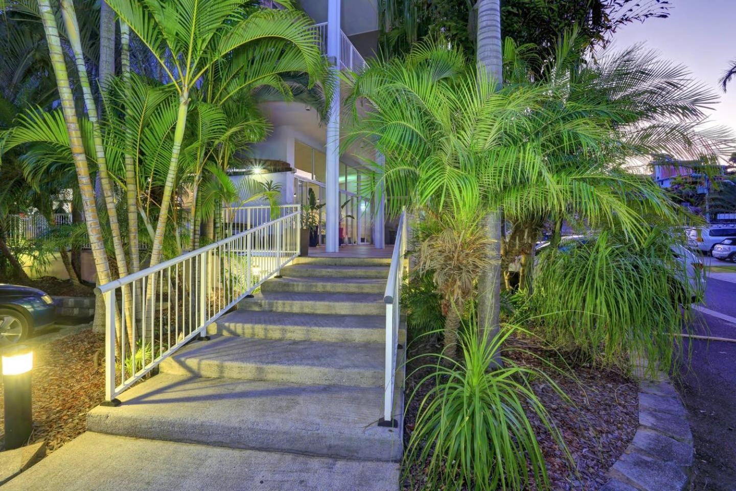 Reef Apartment *